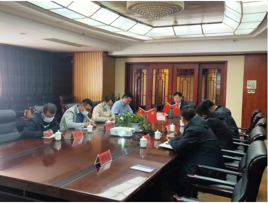 兗州中材黨委委員、副總經理顏景祥到河南片區(qū)黨支部講授專題黨課
